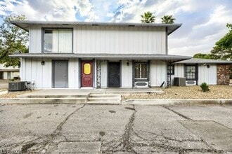 Building Photo - 1377 Lorilyn Ave