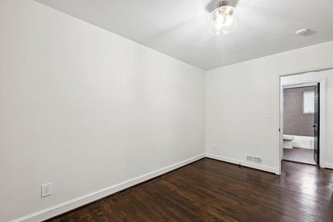 Building Photo - 1824 Allison St NW