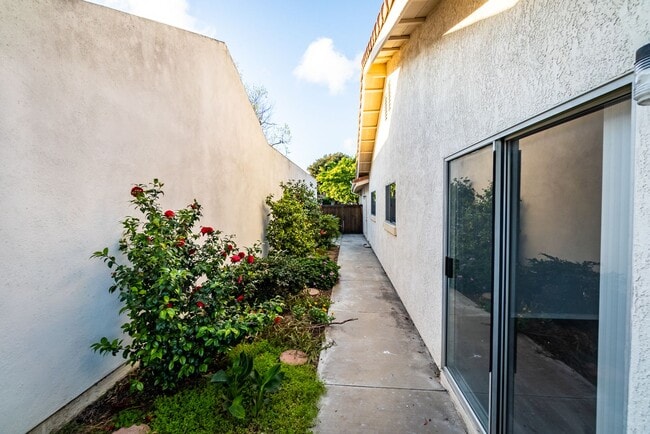 Building Photo - Charming 3 bedroom, 2 bathroom home in Hun...
