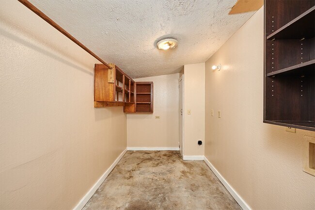 Building Photo - Coming Soon: 2 BR unit that includes water, trash, and yard care.