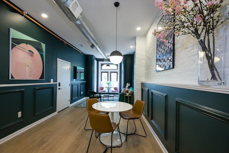 Building Photo - 920 O St NW