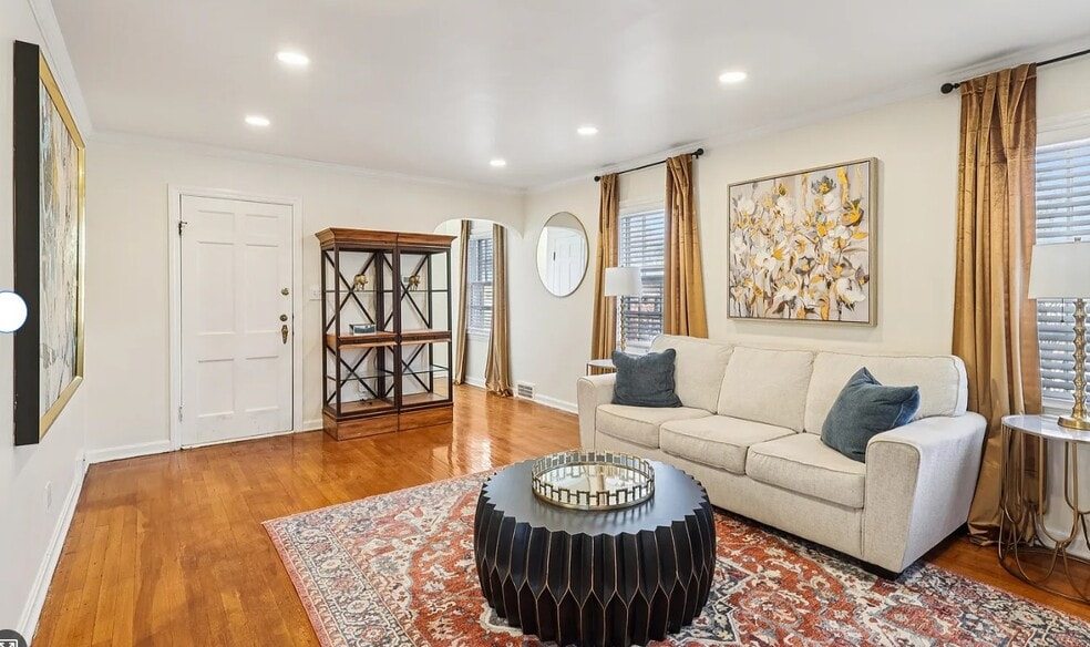 Building Photo - 3653 Winchell Rd