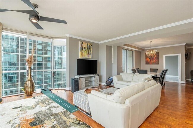 Building Photo - 285 Centennial Olympic Park Dr NW