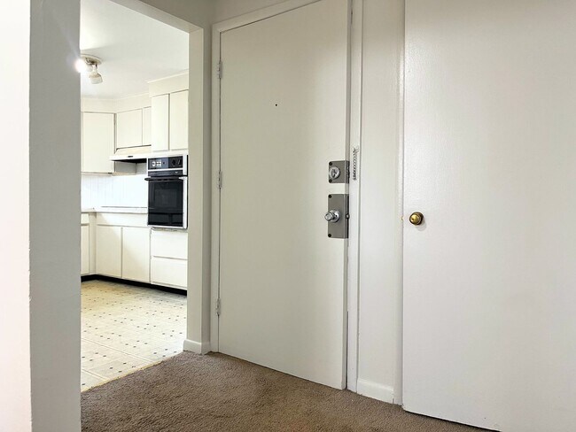 Building Photo - Parker Heights Apartments