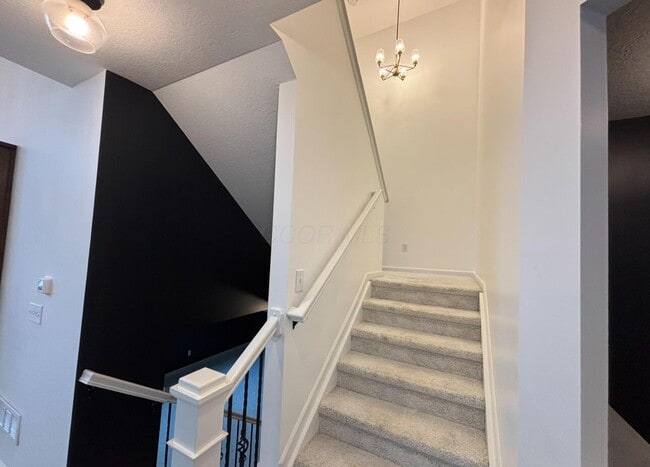 Building Photo - 12325 Greenwood Dr