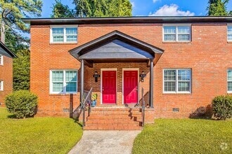 Building Photo - 820 Pilot Ave