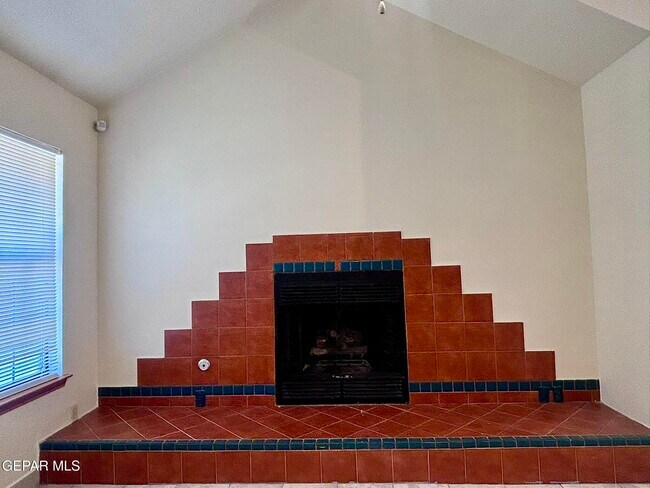 Building Photo - 11670 Rufus Brijalba Dr
