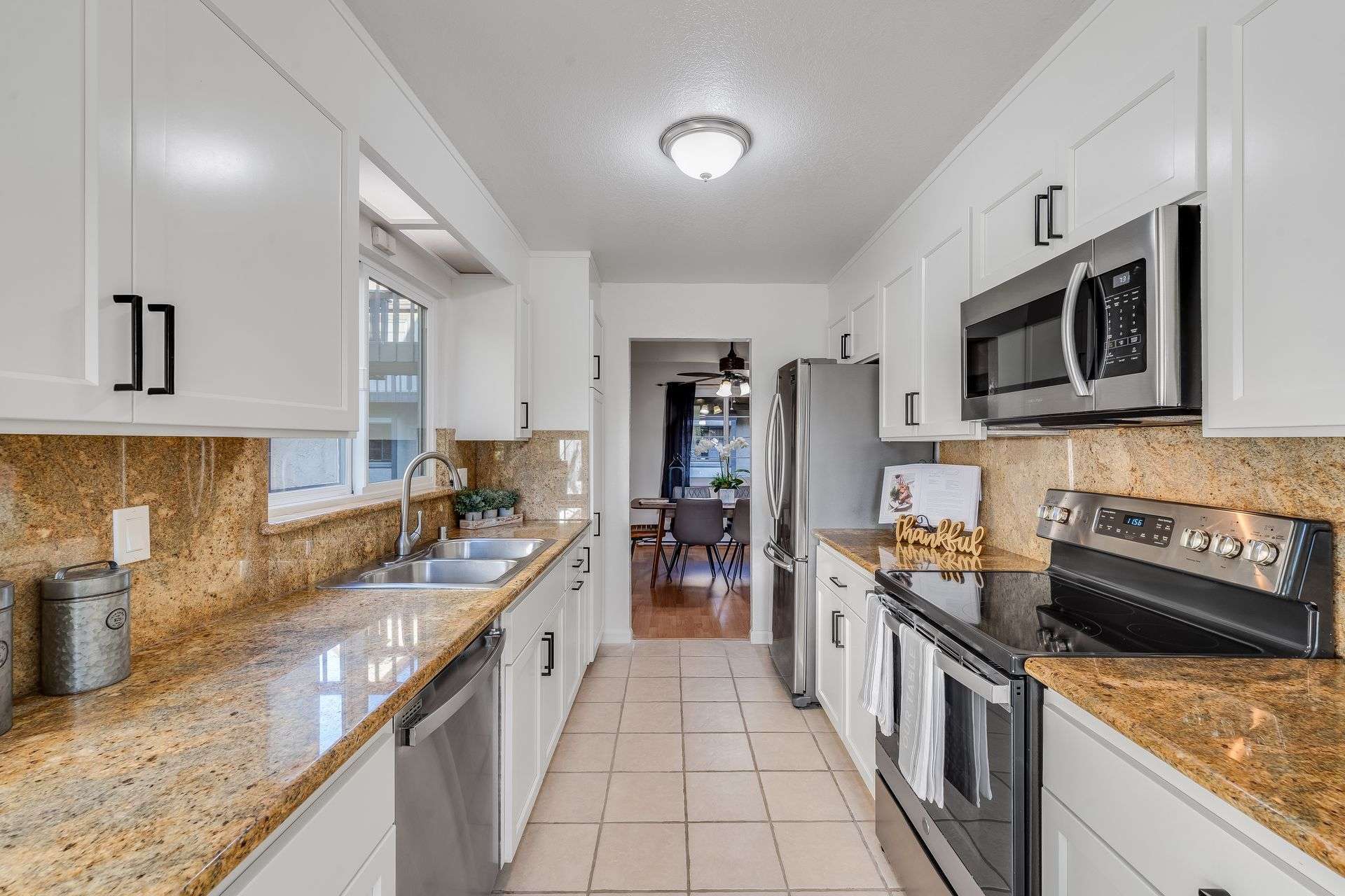 Kitchen - 1122 Brewster Ave