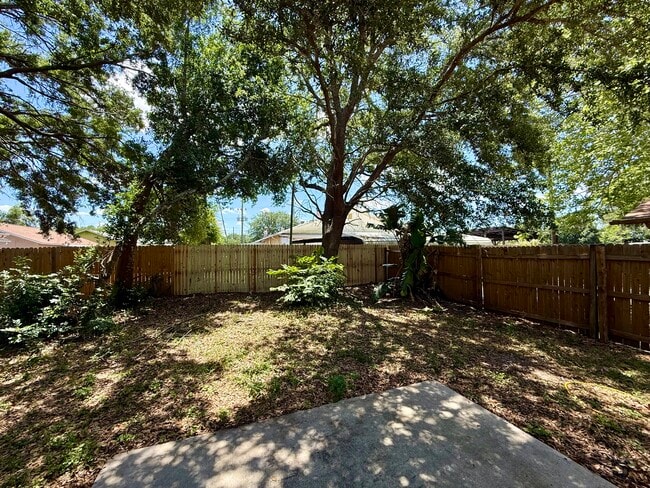 Building Photo - 7502 Culver Ln
