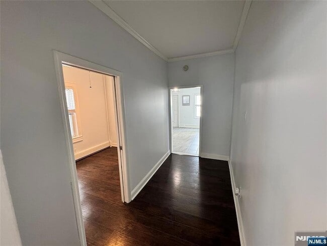 Building Photo - 24 Pamrapo Ave