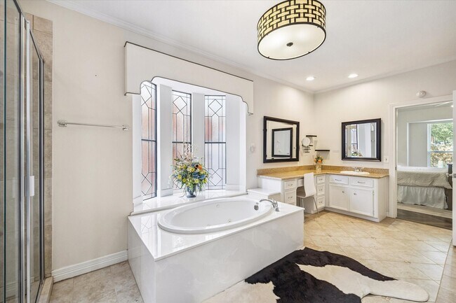 Building Photo - 1118 Sherfield Ridge Dr