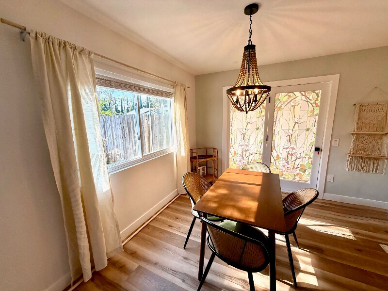 Building Photo - 942 Ruby Dr