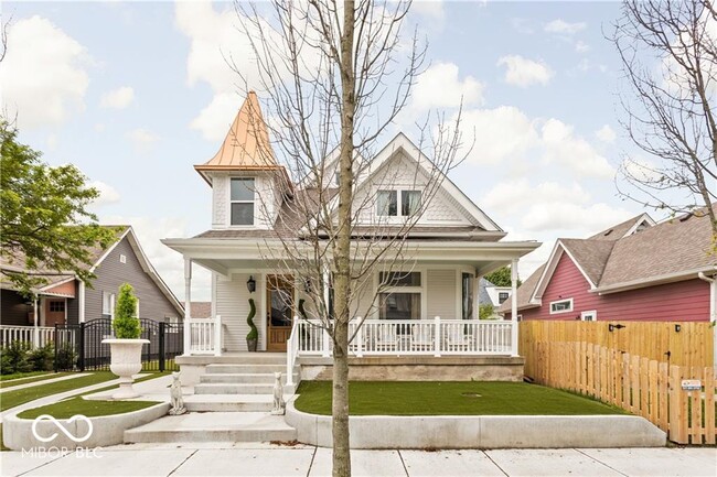 Building Photo - 929 Sanders St