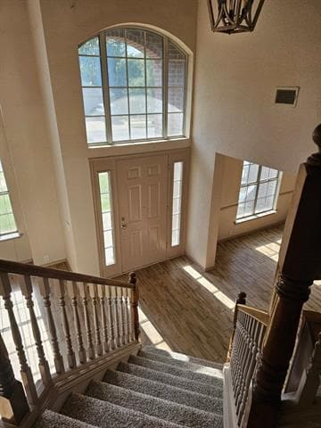 Building Photo - 4611 Shorewood Dr