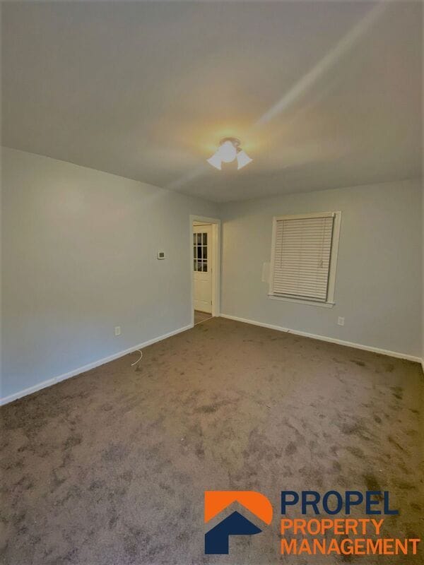 Building Photo - 3345 Edgewood Dr