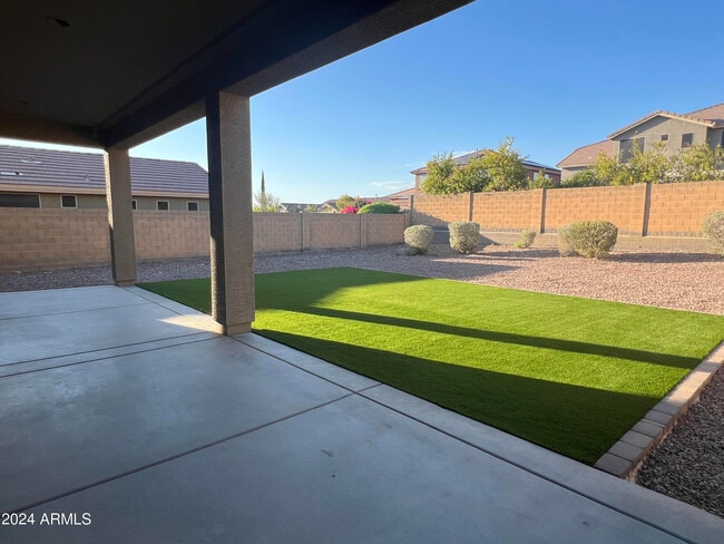 Building Photo - 3550 W Magellan Dr