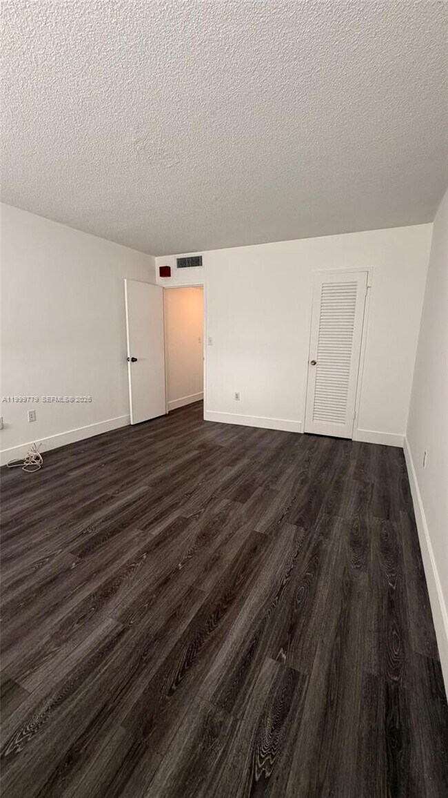 Building Photo - 1865 79th Street Causeway