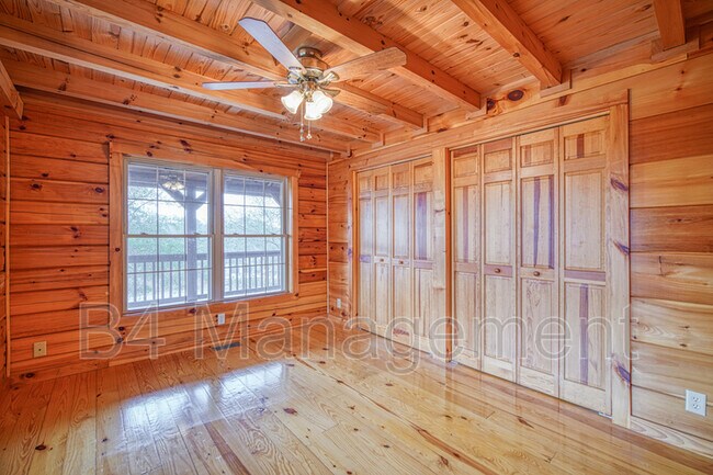 Building Photo - 336 Dancing Water Dr