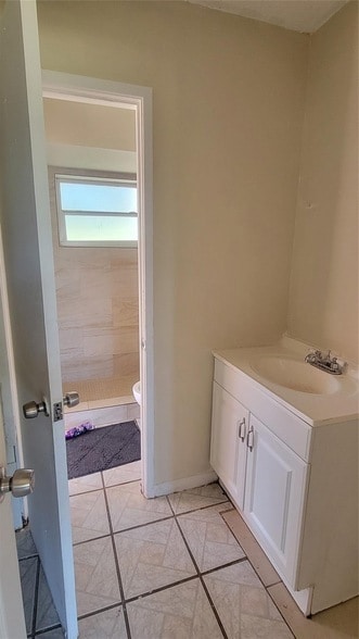 Building Photo - 1821 NW 2nd Ave