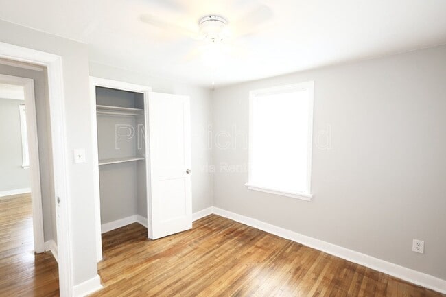Building Photo - 2405 Bransford Dr