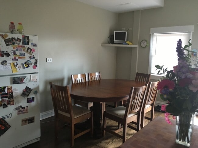 Building Photo - 3749 N Clifton Ave