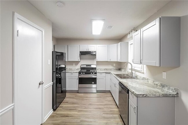 Building Photo - 1502 Sugarplum Pl SW