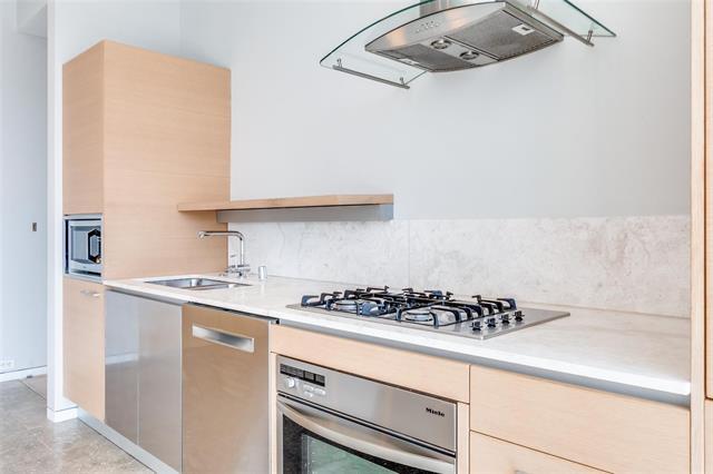 Building Photo - 2430 Victory Park Ln