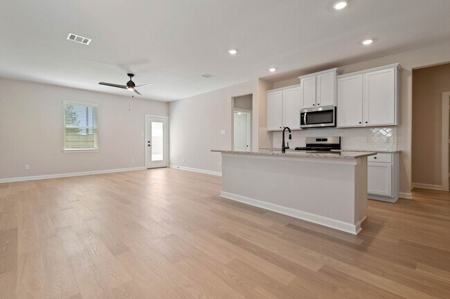 Building Photo - 1107 Campside Dr