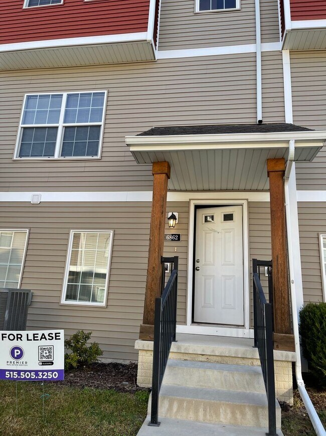 Building Photo - Great Home Available Johnston Schools