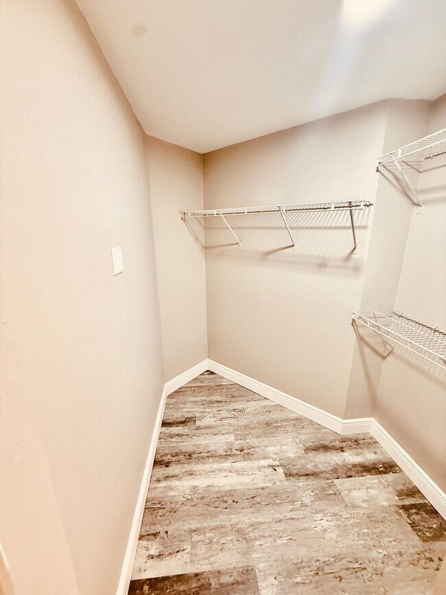 Building Photo - 2 Bed/2 Bath Condo with Garage in Lakes at Viera East