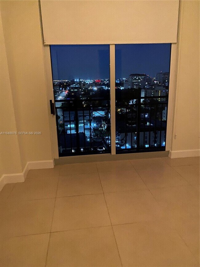 Building Photo - 1607 Ponce de Leon Blvd