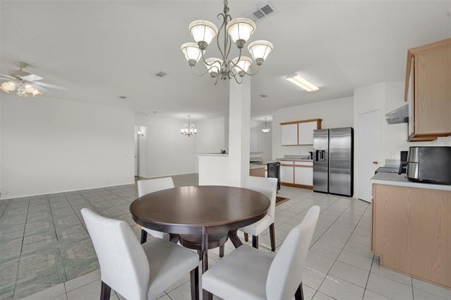 Building Photo - 1407 Autumncrest Dr