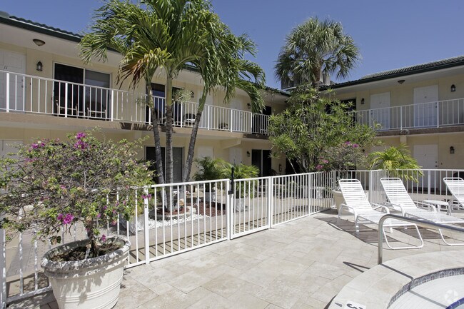 Beach Villas In Deerfield Fl Apartment Finder Community Beach Villas In Deerfield