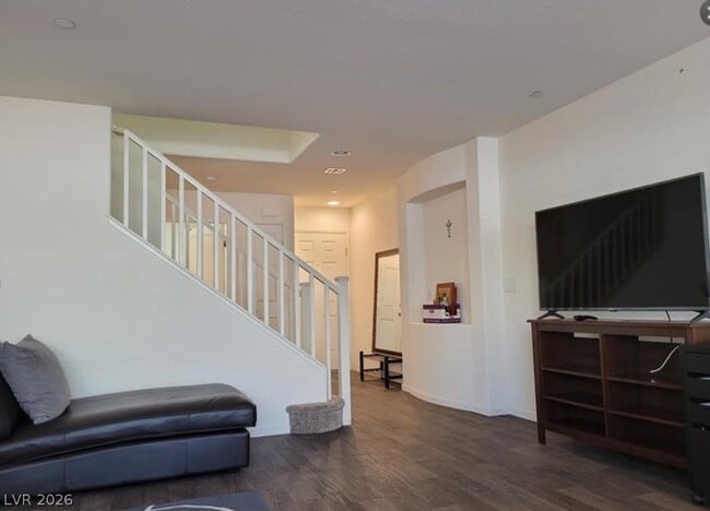 Building Photo - 4135 Chamisa Cove St