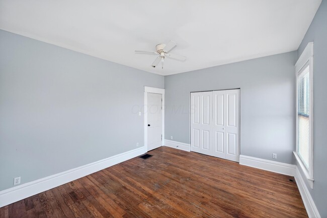 Building Photo - 1619 E Main St