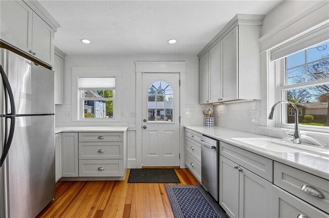 Building Photo - 117 S Atlantic Ave