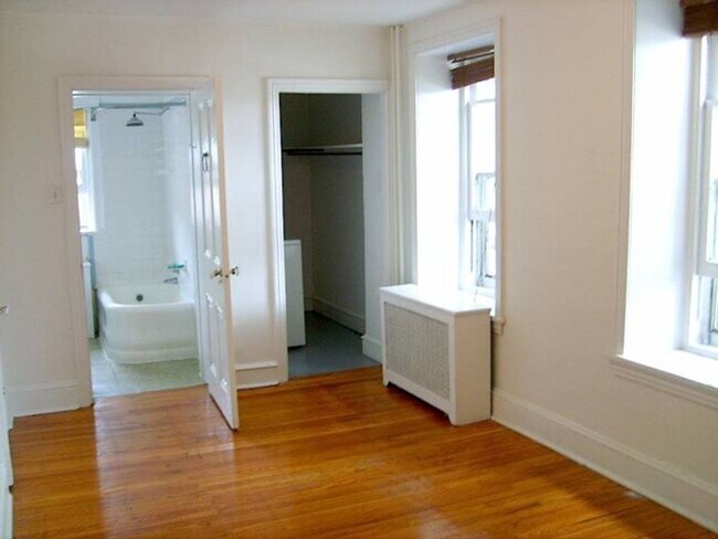 Building Photo - 8107 Germantown Ave