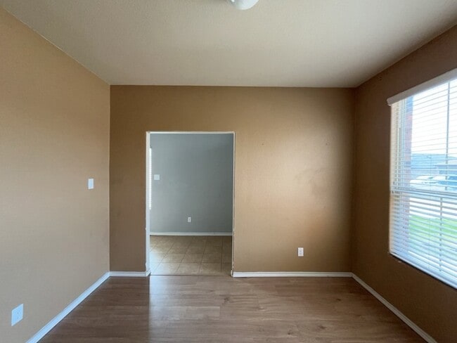 Building Photo - 6308 Spring Buck Run