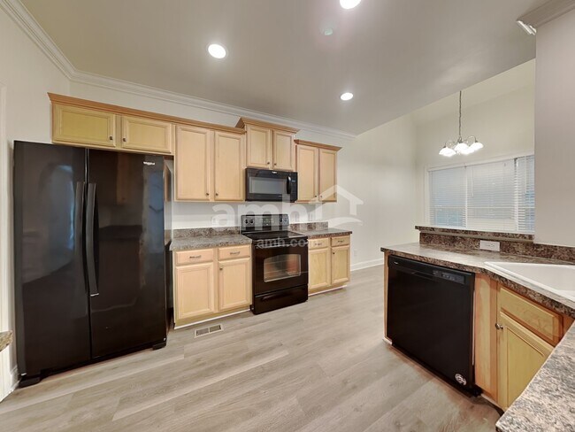 Building Photo - 4610 Baylor St