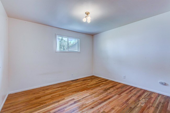 Building Photo - 2032 N 24th St