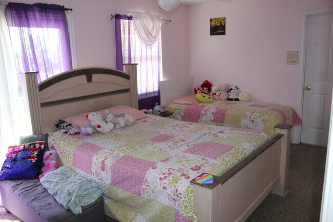 Building Photo - 13847 Geranium Pl