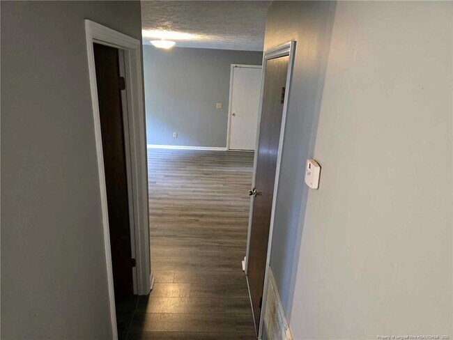 Building Photo - 7204 Pilona Ct