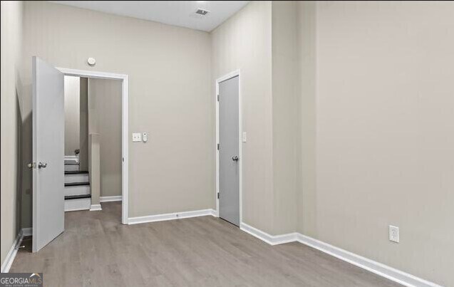 Building Photo - 1523 Delia Dr