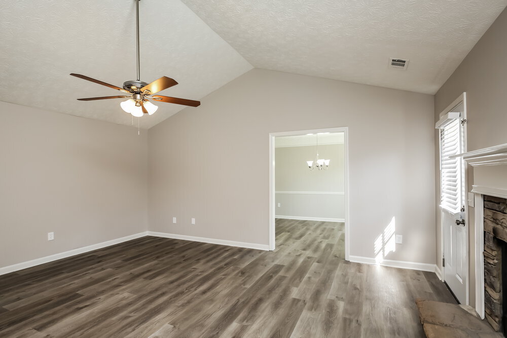 Building Photo - 3336 Bridle Brook Dr NE