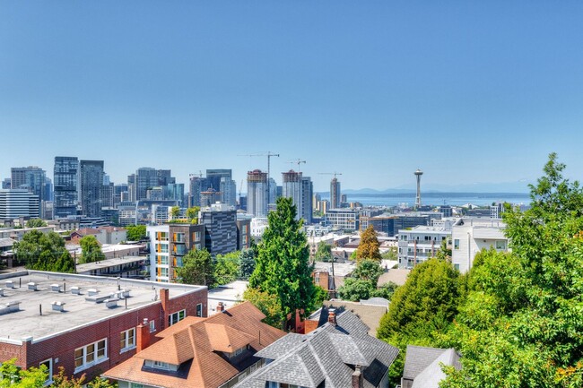 Building Photo - Capitol Hill Urban Living