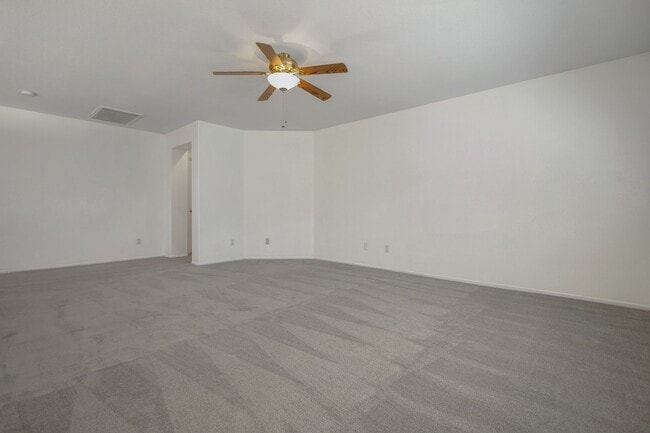 Building Photo - 34122 Courtney Terrace