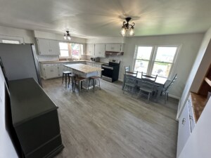 Building Photo - 3 Bedroom Country Home!