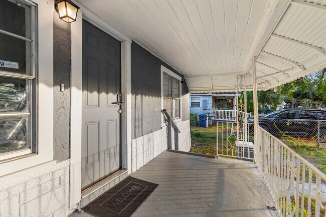 Building Photo - 4805 N 37th St