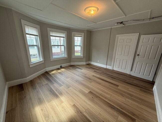 Building Photo - 127 Westford St