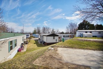 Building Photo - Lansing Park Terrace